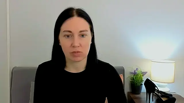 Snapshot of MiaFair chatting on March 23, 4:11 pm MiaFair online show from March 23, 4:11 pm