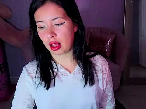 Kylia a online show from February 26, 7:57 pm