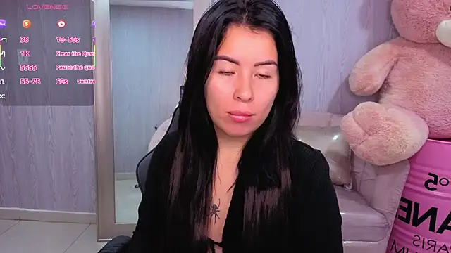 Kylia a online show from July 9, 1:15 pm