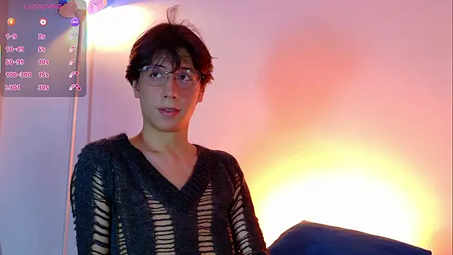 lui x dust online show from March 3, 4:40 am