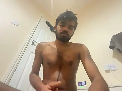 Snapshot of srikanthsri3 chatting on March 29, 9:20 am srikanthsri3 online show from March 29, 9:20 am