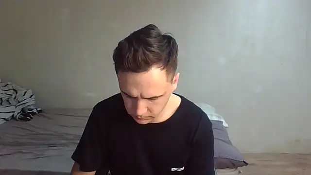 Snapshot of Denis_sport chatting on April 4, 10:07 pm Denis sport online show from April 4, 10:07 pm