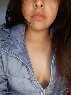 Rosyshadow online show from June 19, 9:18 pm