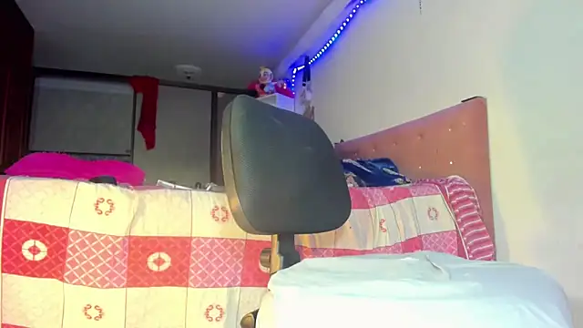 Nathaly-horny1 online show from March 29, 1:16 am