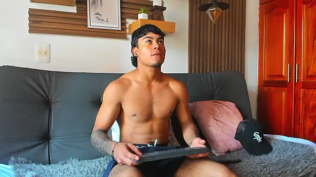 Snapshot of Jeremy_wallker chatting on March 20, 5:40 pm Jeremy wallker online show from March 20, 5:40 pm