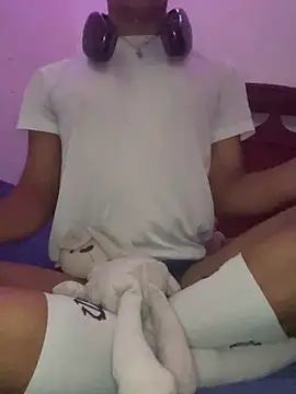 VixHot15 online show from February 19, 5:14 am