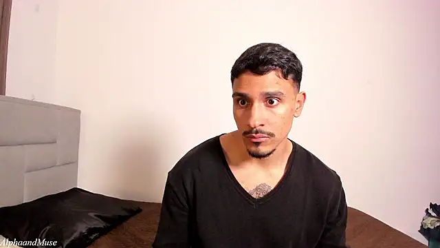 Snapshot of alphaandmuse chatting on March 13, 1:34 am alphaandmuse online show from March 13, 1:34 am