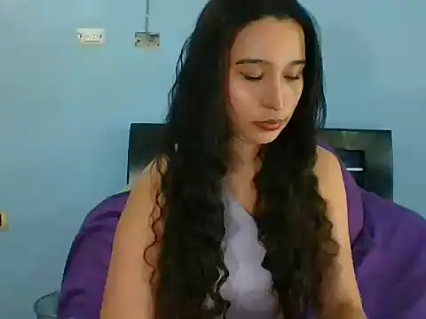 Snapshot of scarlettscottx_ chatting on March 24, 11:32 pm scarlettscottx online show from March 24, 11:32 pm