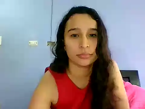 scarlettscottx  online show from April 26, 6:27 pm