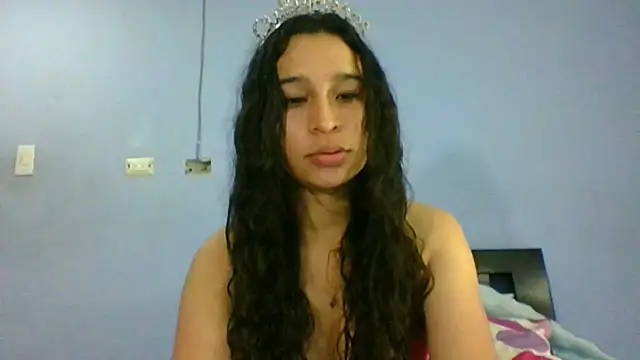 scarlettscottx  online show from July 15, 2:17 am