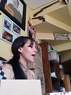 Snapshot of sara_cute_so chatting on May 31, 3:19 pm sara cute so online show from May 31, 3:19 pm