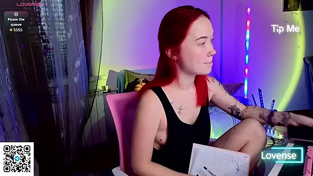 Snapshot of WendyCandy18 chatting on March 21, 3:00 am WendyCandy18 online show from March 21, 3:00 am