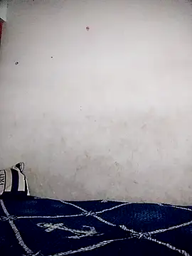 Snapshot of Crazy_grone chatting on March 21, 3:04 pm Crazy grone online show from March 21, 3:04 pm