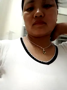 Snapshot of chubby0011 chatting on March 25, 12:33 pm chubby0011 online show from March 25, 12:33 pm