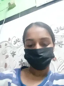 Vandana122 online show from June 15, 11:45 am