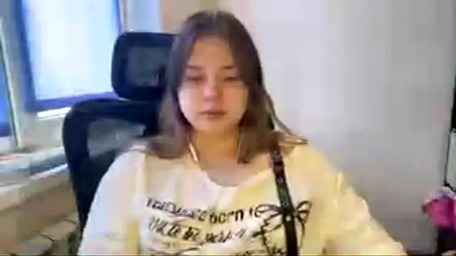 Snapshot of TomikoPfau chatting on March 16, 9:02 am TomikoPfau online show from March 16, 9:02 am