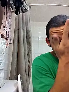 momo0208 online show from March 8, 9:51 pm