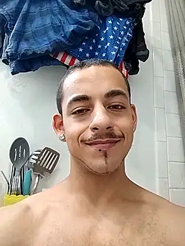 momo0208 online show from April 28, 6:24 pm