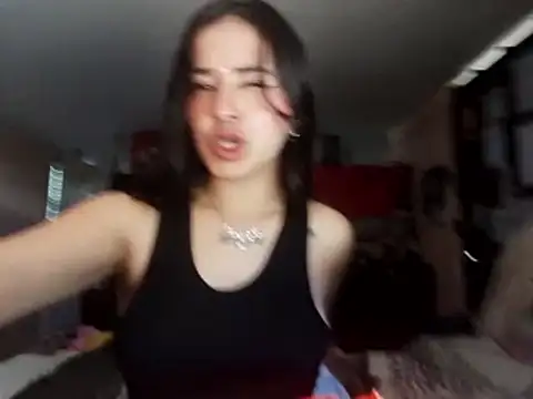 Snapshot of Denis_A chatting on February 23, 4:59 pm Denis A online show from February 23, 4:59 pm