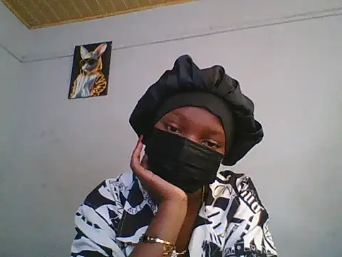 Snapshot of Arianne_Dee chatting on March 6, 8:33 am Arianne Dee online show from March 6, 8:33 am