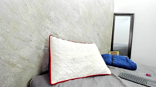 Mick-lollipop online show from February 28, 7:48 pm