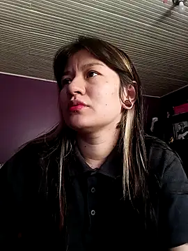 Snapshot of Persefone1331 chatting on March 16, 4:00 pm Persefone1331 online show from March 16, 4:00 pm