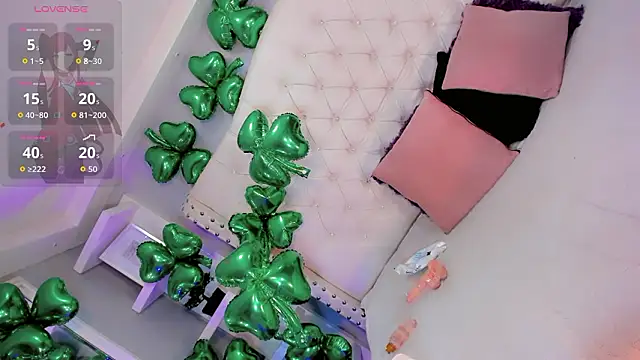 Snapshot of Daniiela_Ember chatting on March 19, 11:36 am Daniiela Ember online show from March 19, 11:36 am