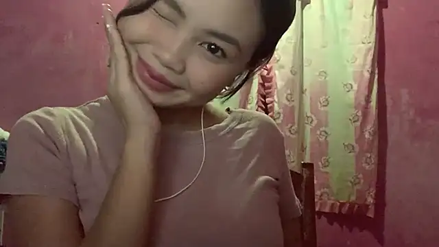 Snapshot of DessertFlower chatting on March 24, 4:17 am DessertFlower online show from March 24, 4:17 am