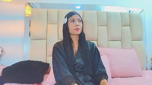 Snapshot of Lana_Sliim chatting on March 6, 12:12 pm Lana Sliim online show from March 6, 12:12 pm