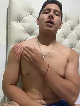 Snapshot of Sean_Pry chatting on March 27, 1:33 am Sean Pry online show from March 27, 1:33 am