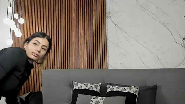 Amara Velvet  online show from July 9, 9:52 pm