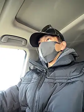 Snapshot of Yumemiru-k chatting on March 10, 6:29 am Yumemiru-k online show from March 10, 6:29 am