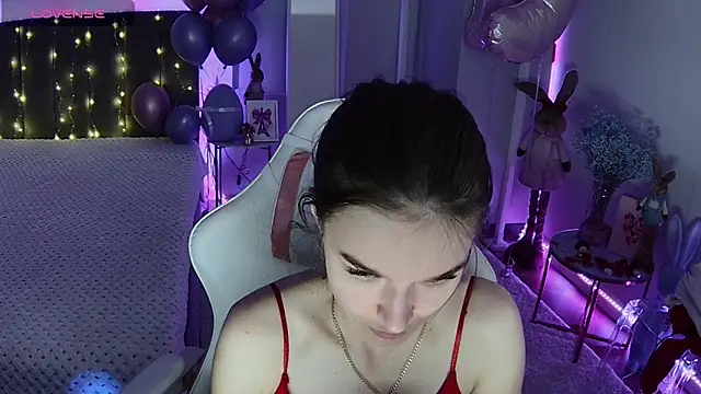 Ann Wood online show from March 9, 6:56 pm