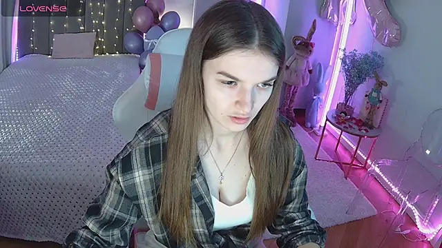 Ann Wood online show from April 3, 11:41 am