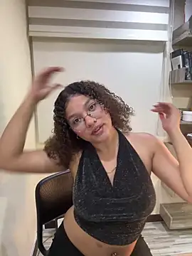 KendyLove  online show from May 14, 4:41 am