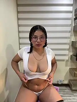 KendyLove  online show from May 21, 5:14 am