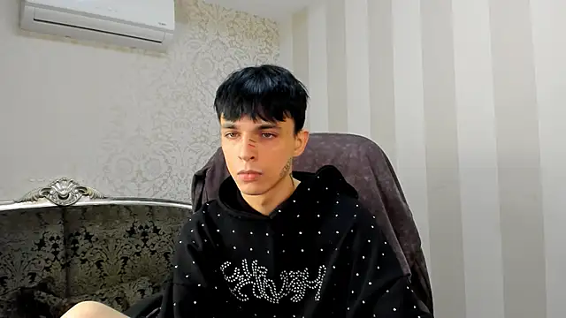 ClarkBev online show from February 24, 7:50 am