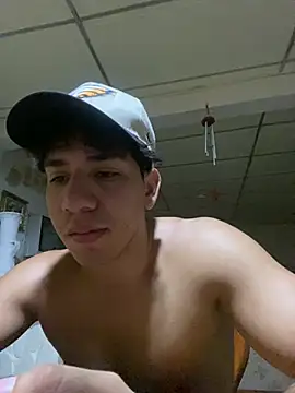 Alejandrososas online show from July 31, 3:22 pm