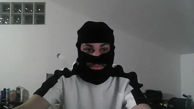 ptcasalprive online show from March 1, 10:01 pm