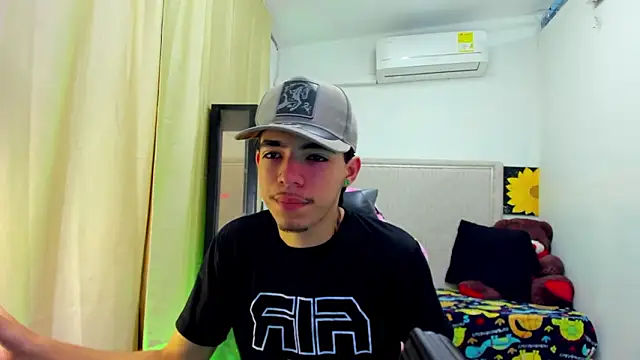 Bad bunnyy  online show from March 25, 12:22 pm