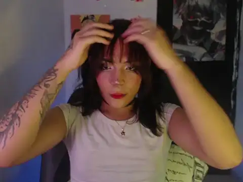 Snapshot of LatinDemon_hot chatting on March 14, 12:28 am LatinDemon hot online show from March 14, 12:28 am