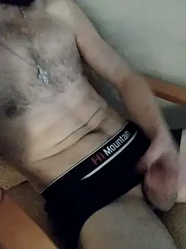 Snapshot of AndrewXSkyp chatting on March 11, 3:29 pm AndrewXSkyp online show from March 11, 3:29 pm