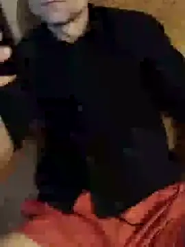 Snapshot of AndrewXSkyp chatting on March 14, 2:44 pm AndrewXSkyp online show from March 14, 2:44 pm