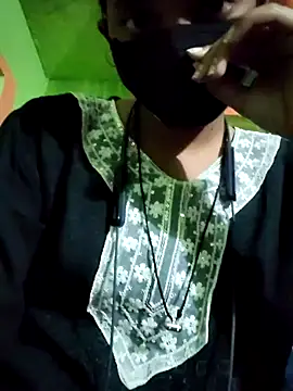 Snapshot of Cute_aroshi chatting on March 24, 4:45 pm Cute aroshi online show from March 24, 4:45 pm