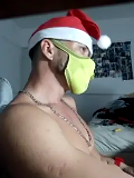 Snapshot of Rataofitness chatting on March 11, 2:17 am Rataofitness online show from March 11, 2:17 am