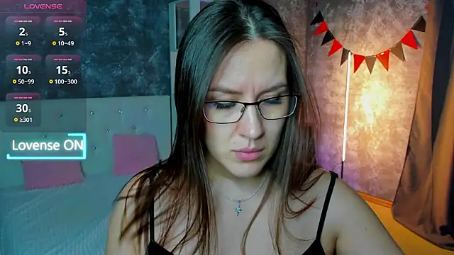 Snapshot of asti_bubbles chatting on March 21, 7:02 am asti bubbles online show from March 21, 7:02 am