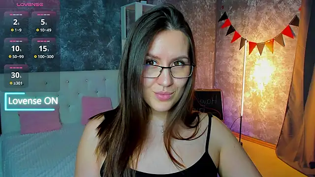 Snapshot of asti_bubbles chatting on March 21, 8:19 am asti bubbles online show from March 21, 8:19 am