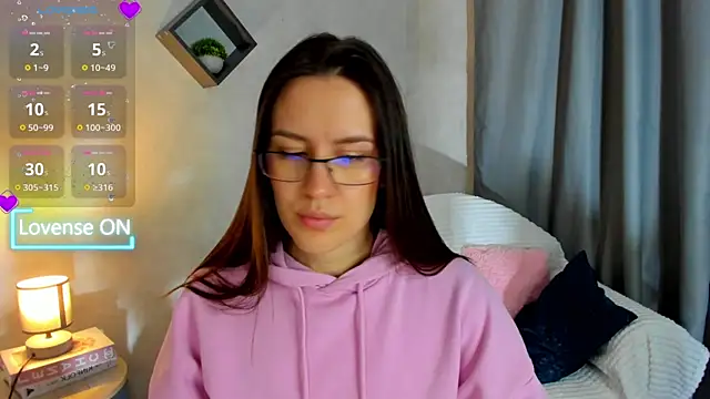 Snapshot of asti_bubbles chatting on April 7, 1:39 am asti bubbles online show from April 7, 1:39 am