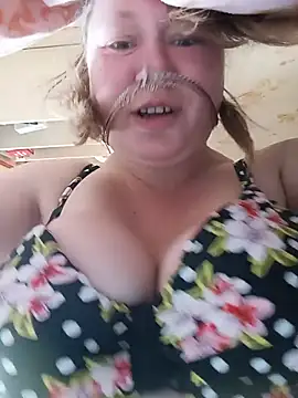 KiraStanton online show from June 18, 5:17 pm