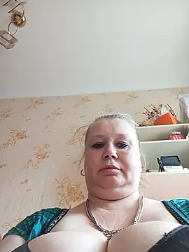 KiraStanton online show from July 6, 1:52 pm